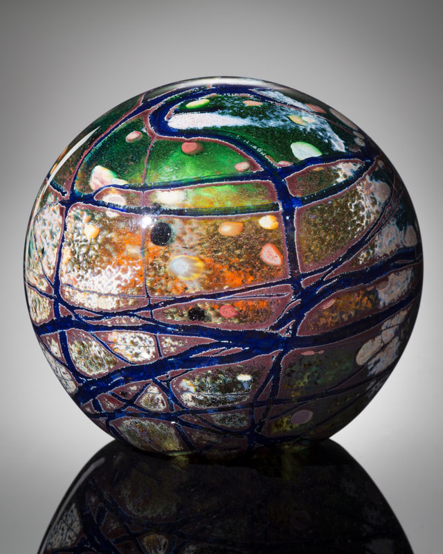 Chris Johnson, glass artist, blown glass, irridescent glass, art glass, vases, vessels, DoonArt Tour, Davenport, Santa Cruz, California