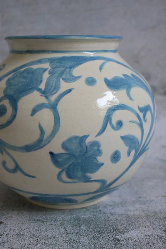 Blue bowl, Mariana Timmer, Ceramics, potter, artist, clay, functional ceramics, bowls, plates, cups, DoonArt Tour, Bonny Doon, Santa Cruz, California